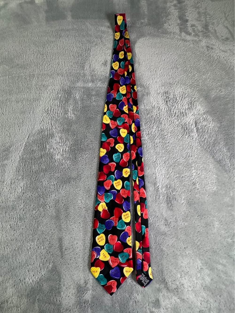 Hallmark Novelties Conversation Hearts Necktie